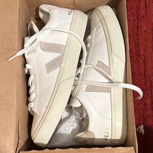 Veja Campo Chromefree Leather Sneakers - Extra-White